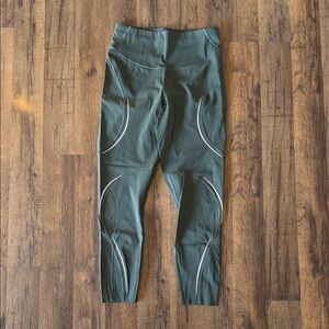 Lululemon Base Pace 25” Reflective